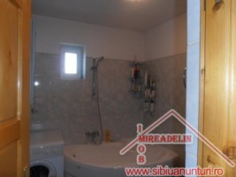vand-mansarda-4-camere-strada-rahovei-6