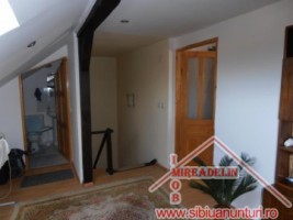 vand-mansarda-4-camere-strada-rahovei-7