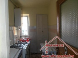 vand-apartament-3-camere-al-streiu-4