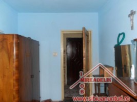 vand-apartament-3-camere-al-streiu-6