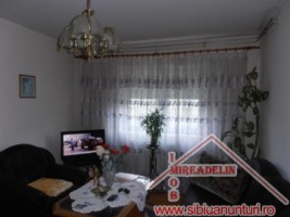 vand-apartament-3-camere-strada-miraslau-1