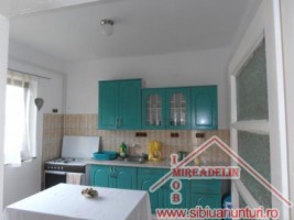 inchiriez-casa-2-camere-cartier-lazaret-2