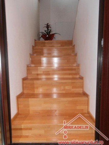 vand-vila-in-duplex-5-camere-s-pem-c-veteranilor-4