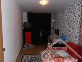 vand-vila-in-duplex-5-camere-s-pem-c-veteranilor-5