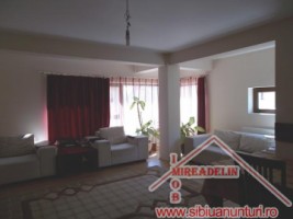 vand-apartament-3-camere-decomandate-zona-strand-1