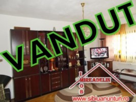 vand-apartament-3-camere-strada-siretului