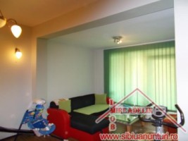 vand-apartament-3-camere-decomandate-la-vila-zona-rahovei-1