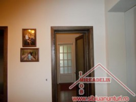 vand-apartament-3-camere-decomandate-la-vila-zona-rahovei-8