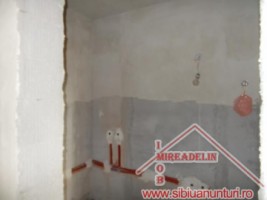 vand-casa-in-constructie-pe-c-cisnadiei-2