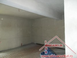 vand-casa-in-constructie-pe-c-cisnadiei-3