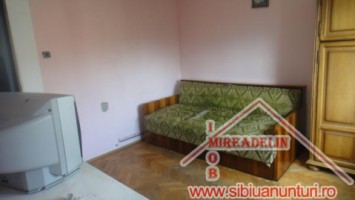 inchiriez-apartament-2-camere-strand-3