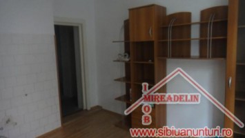 inchiriez-apartament-3-camerecalea-poplacii-3