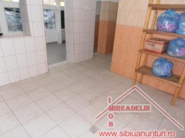 inchiriez-spatiu-comercial-32-mp-stefan-cel-mare-1
