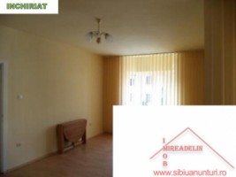 inchiriez-apartament-4-camere-strand-ii