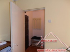 vand-garsoniera-strada-siretului-4