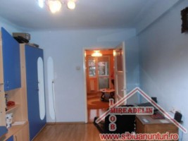 vand-apartament-2-camere-zona-terezian-2