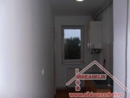 vand-apartament-2-camere-hipodrom-i-3