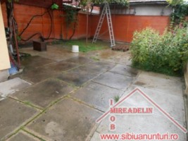 inchiriez-casa-3-camere-singur-in-curte-zona-piata-cluj-10