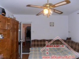 vand-apartament-2-camere-hipodrom-ii