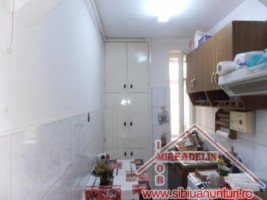 vand-apartament-2-camere-hipodrom-ii-3
