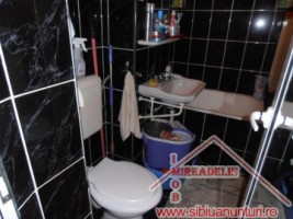vand-apartament-2-camere-hipodrom-ii-4