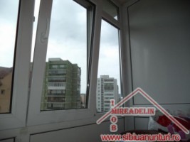 vand-apartament-3-camere-zona-interex-5