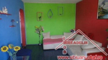 inchiriez-apartament-3-camere-vasile-aaron-1