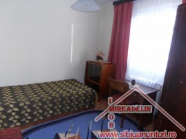 inchiriez-apartament-3-camere-b-dul-mihai-viteazu-2