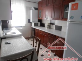 inchiriez-apartament-3-camere-b-dul-mihai-viteazu-4