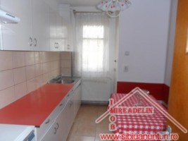 inchiriez-apartament-3-camere-b-dul-mihai-viteazu-4
