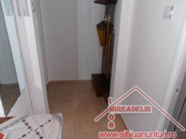 inchiriez-apartament-3-camere-b-dul-mihai-viteazu-6