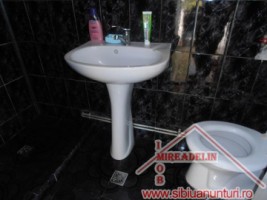 vand-casa-2-camere-lazaret-4