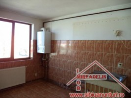 inchiriez-garsoniera-40-mp-turnisor-2