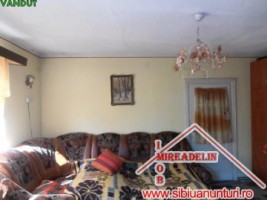 vand-casa-zona-garii