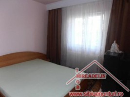inchiriez-apartament-4-camere-calea-dumbravii-2