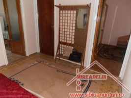 inchiriez-apartament-4-camere-calea-dumbravii-11