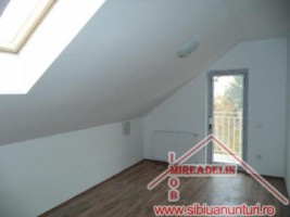 inchiriez-apartament-4-camere-zona-alba-iulia