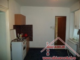 vand-apartament-2-camere-la-casa-ultracentral-2