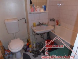 vand-apartament-3-camere-al-fr-buzesti-5