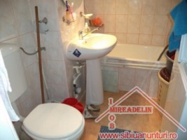 vand-apartament-3-camere-zona-strand-4