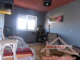 vand-apartament-4-camere-valea-aurie-1