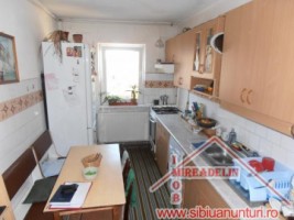 vand-apartament-4-camere-valea-aurie-4