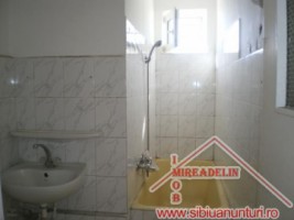vand-apartament-2-camere-zona-terezian-3