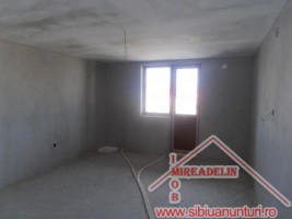 vand-casa-6-camere-in-selimbar-8