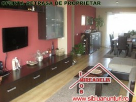 vand-apartament-3-camere-de-lux-la-mansarda