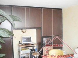 vand-garsoniera-in-zona-rahova-1