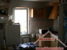 vand-garsoniera-in-zona-rahova-2