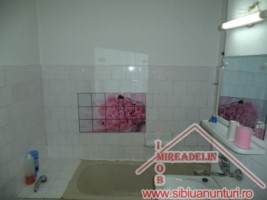 inchiriez-apartament-3-camere-zona-garii-4