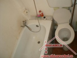 vand-garsoniera-zona-compa-4