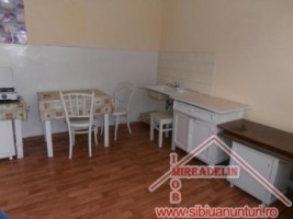 vand-casa-2-camere-hipodrom-1-3